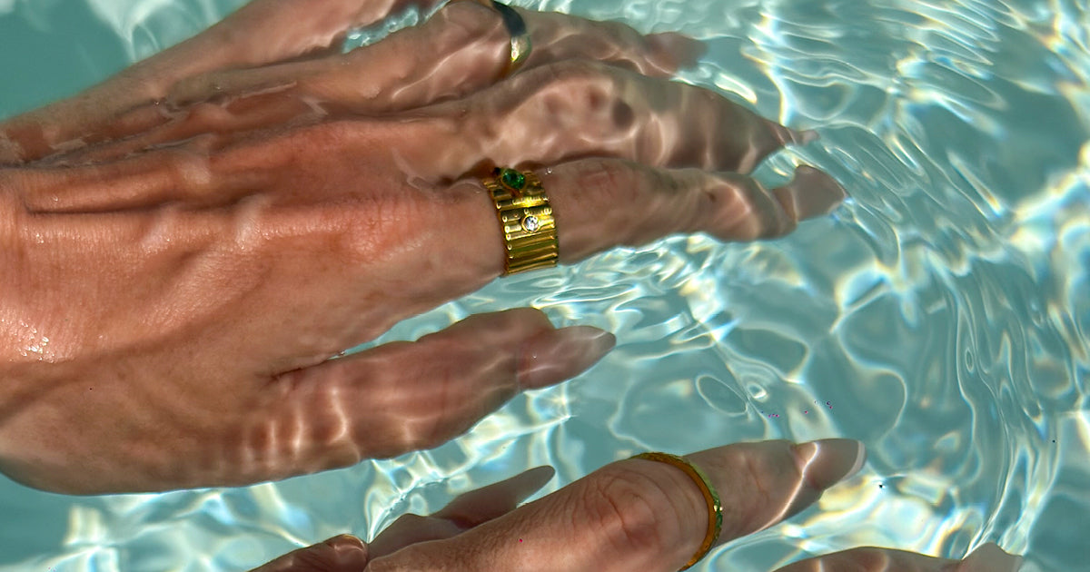 The Best Waterproof Jewellery for Active Aussies (Beach, Gym & Beyond) — Zoe Olivia journal