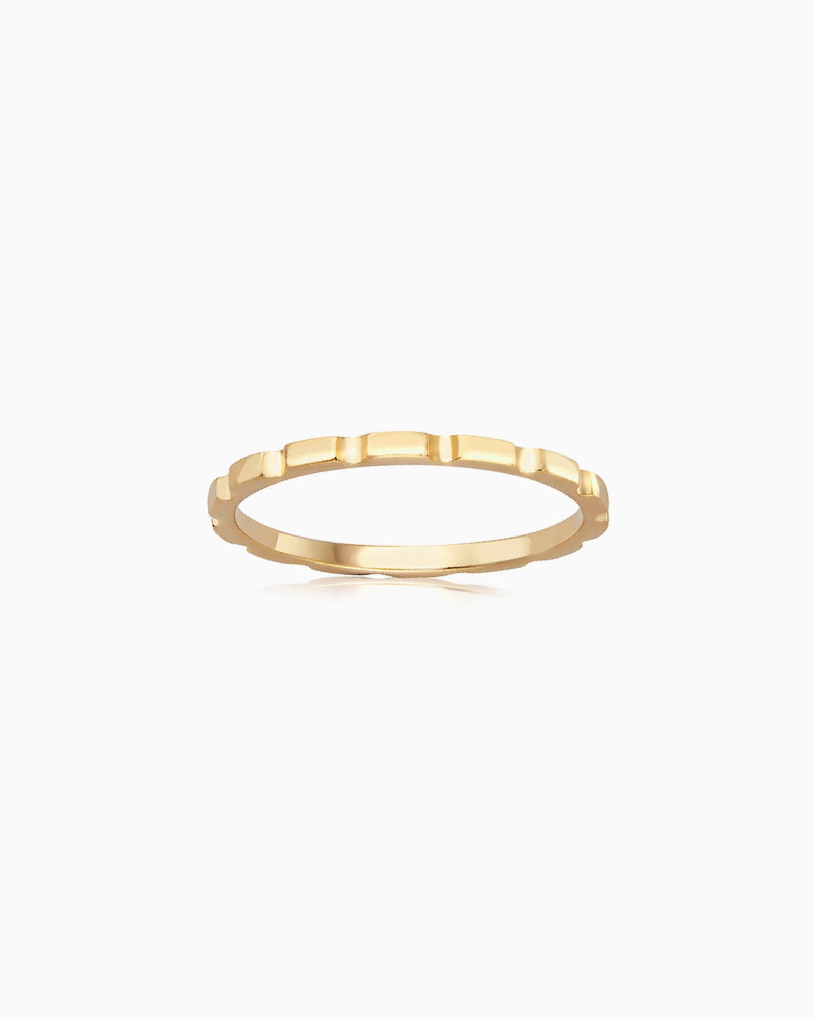 Essentials 9K Gold Cut Stacker Ring