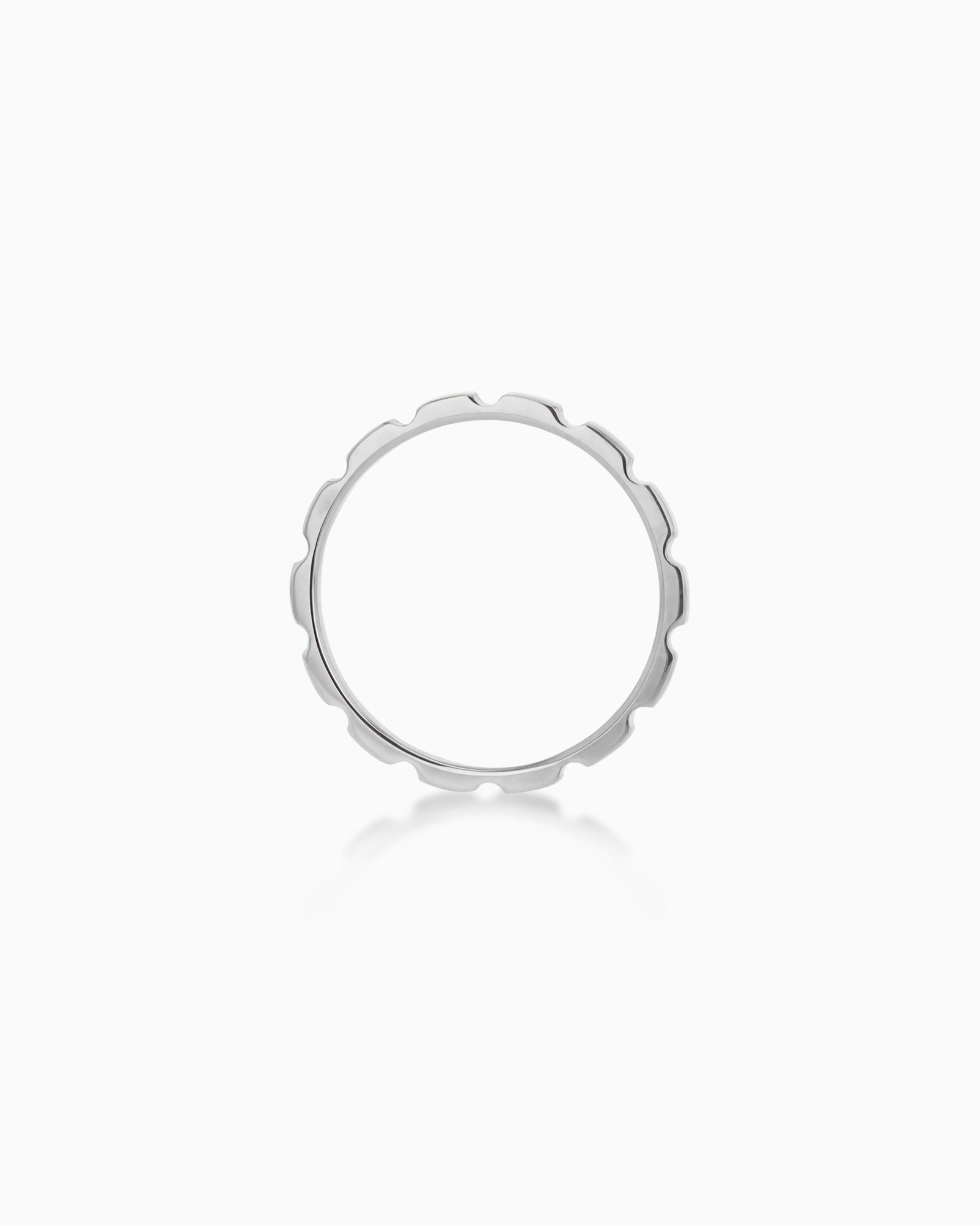 Essentials 9K Gold Cut Stacker Ring