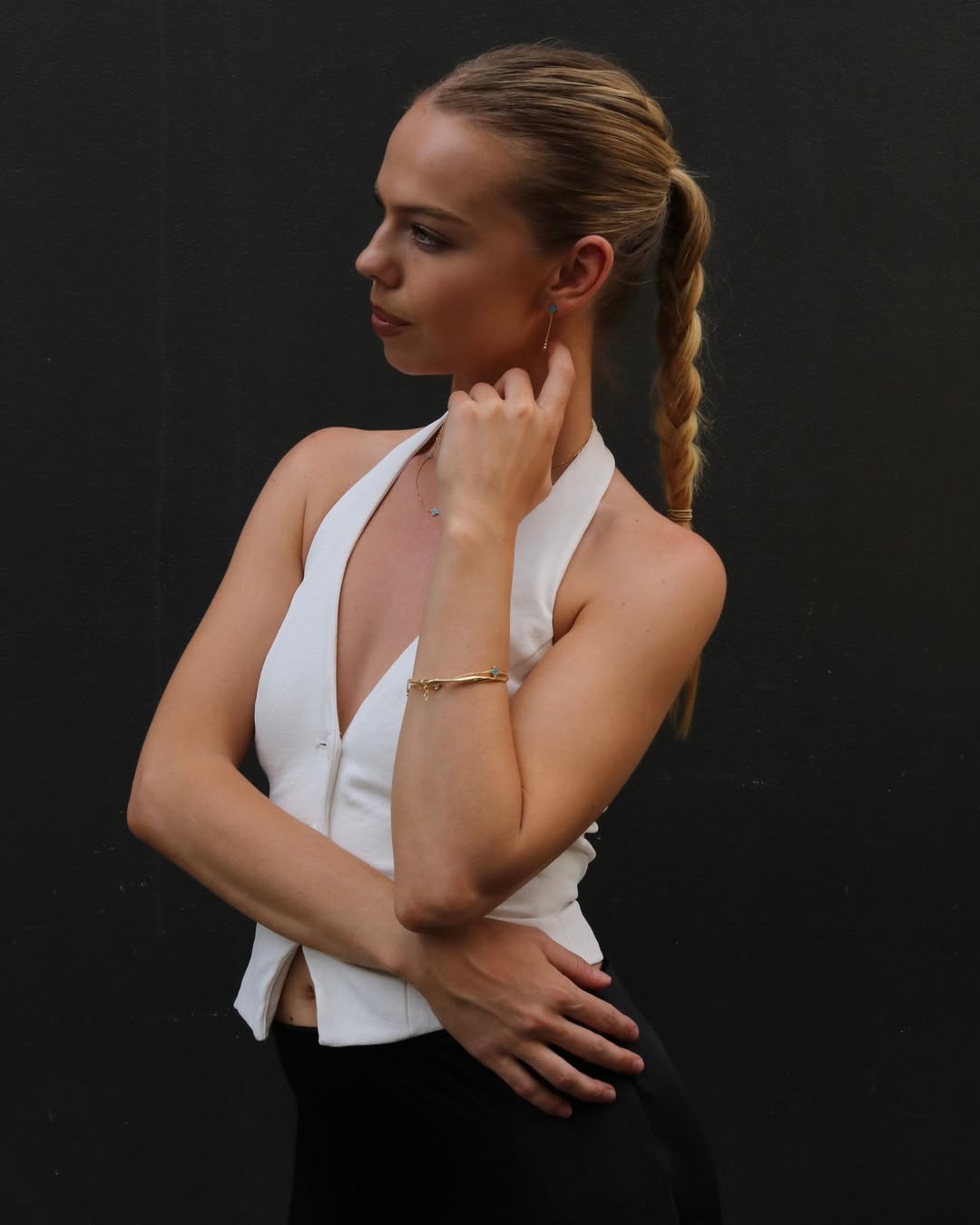 Essentials 9K Gold Organic Twist Bangle