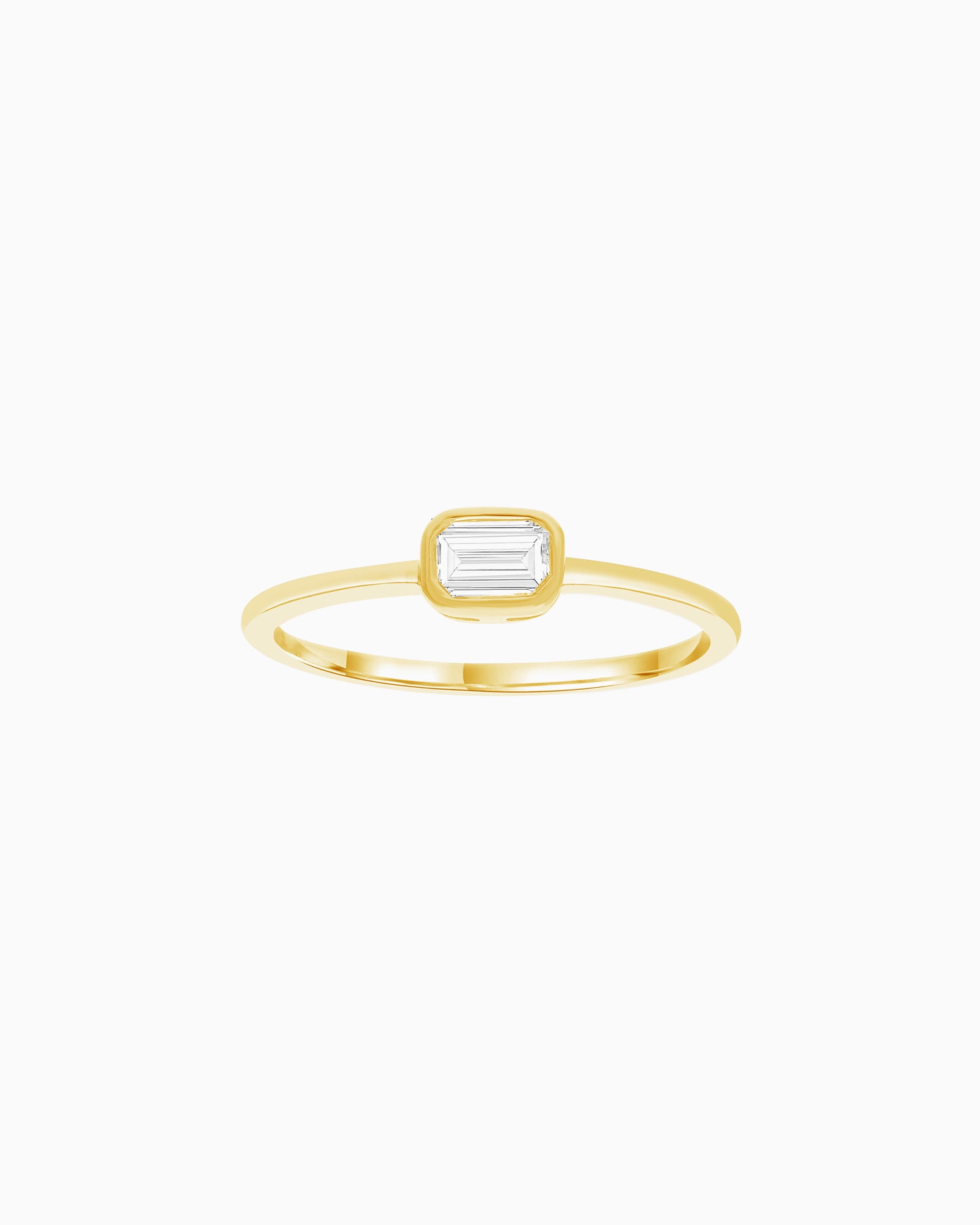Radiance 9K Yellow Gold Emerald 0.25ct Lab Grown Diamond Ring