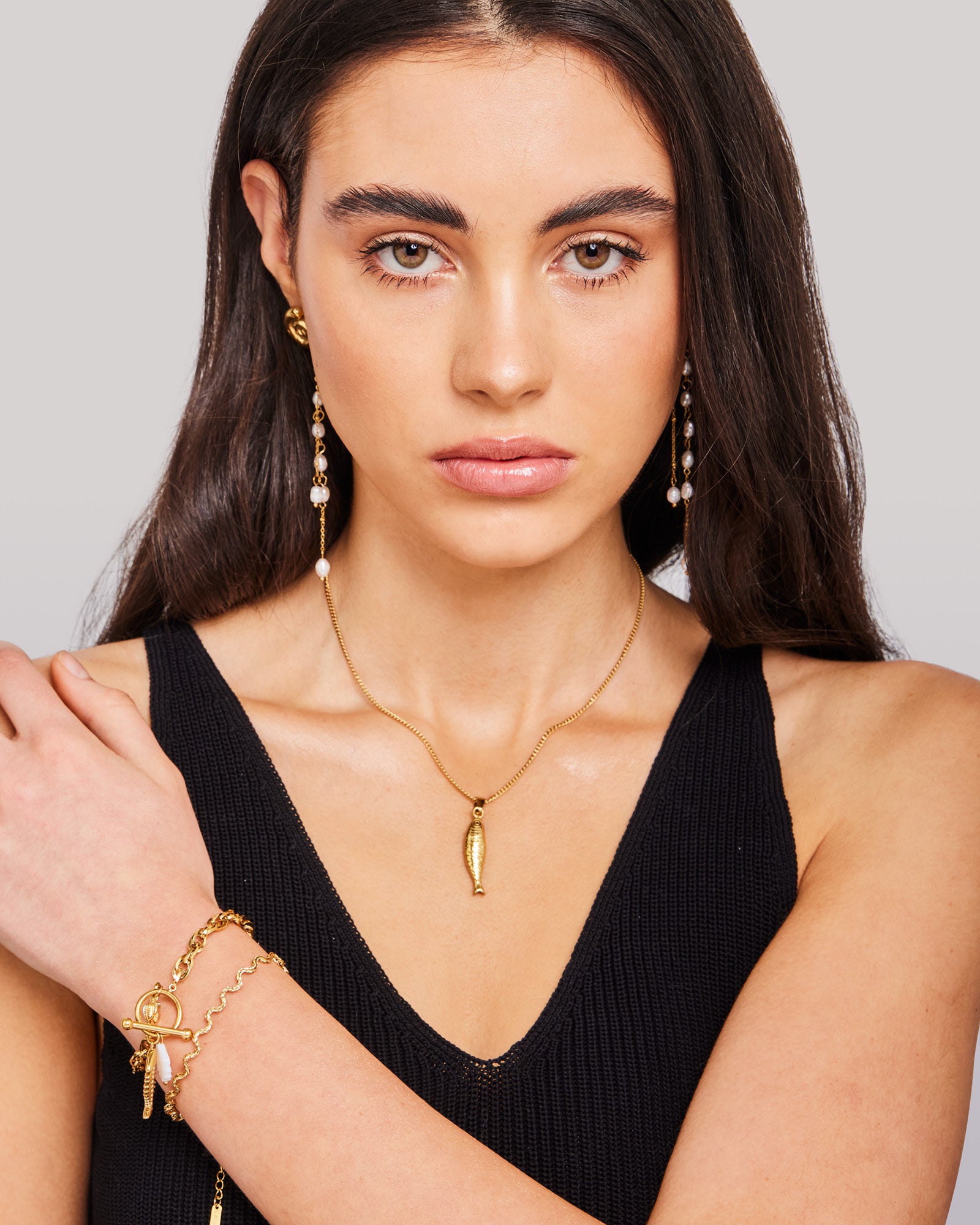 Solara Textured Wave Bracelet in Gold