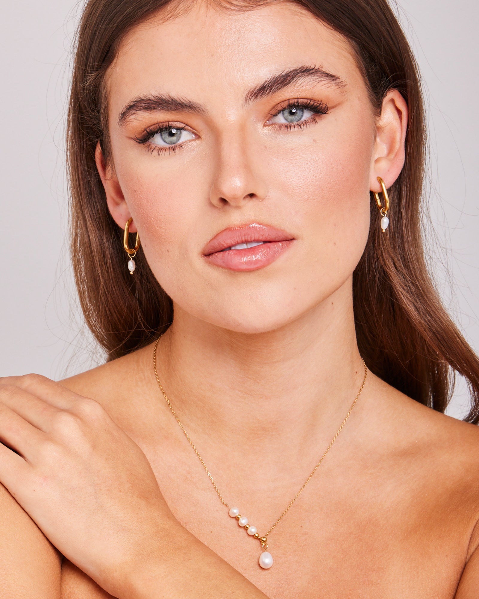 Opaline Mini Freshwater Pearl Oval Hoops | Zoe Olivia Jewellery Australia