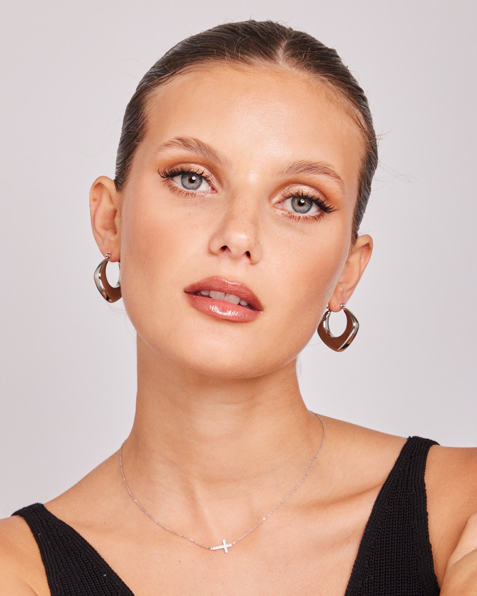 Essentials Thick Triangle Huggie Hoops | Zoe Olivia Jewellery Australia
