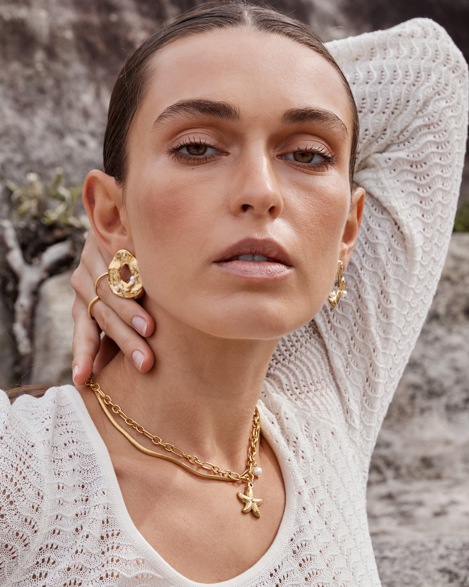 Drift Pearl and Star Link Necklace, close-up detail — Zoe Olivia