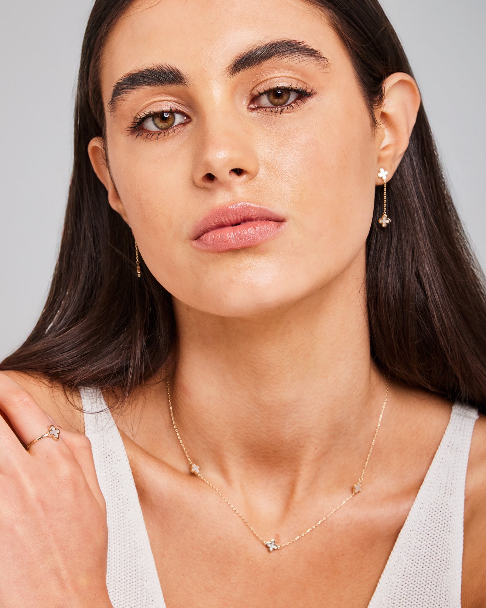Alina 9K Gold Mother of Pearl Petal Necklace