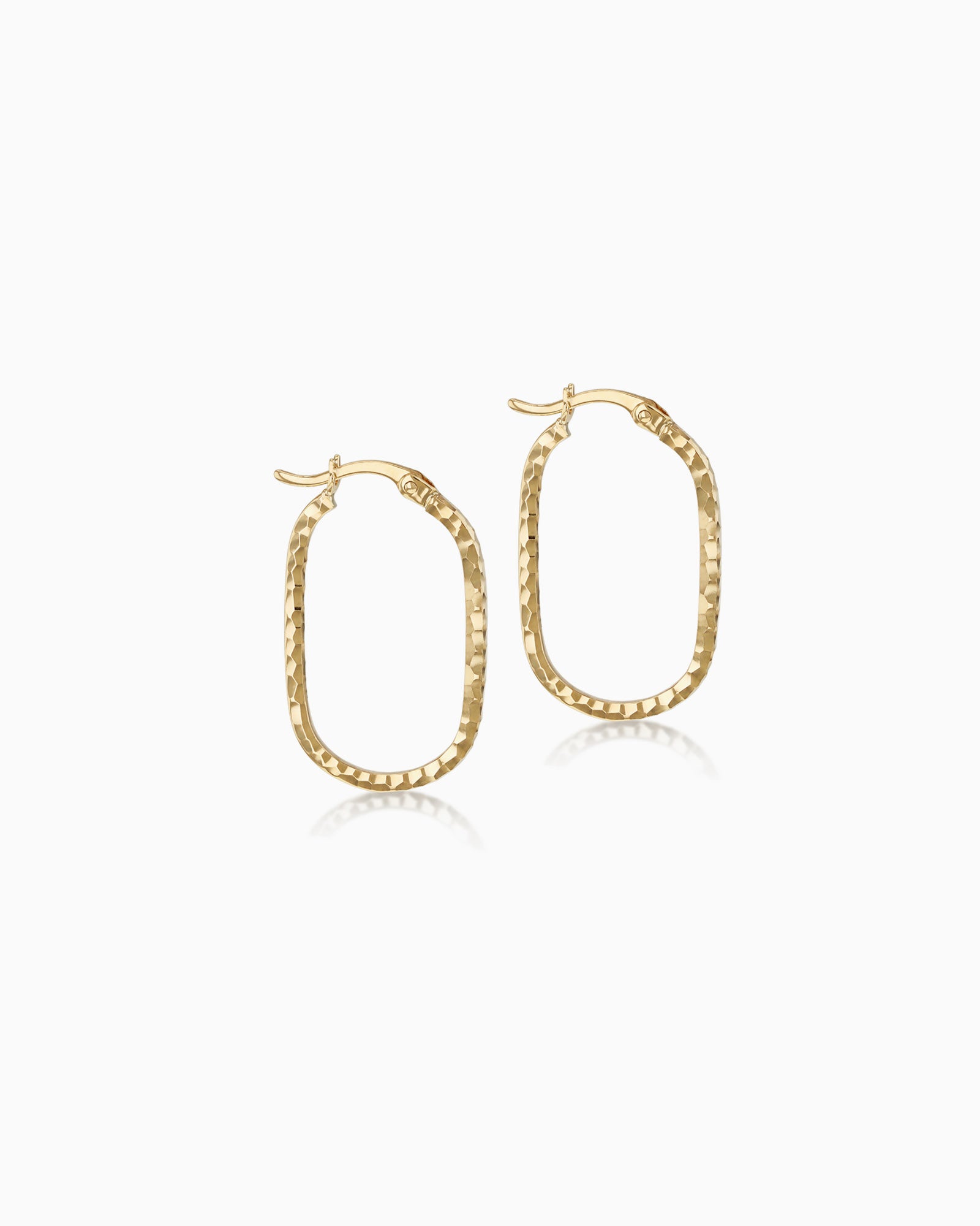 Essentials 9K Gold Diamond Cut Medium Huggie Earrings