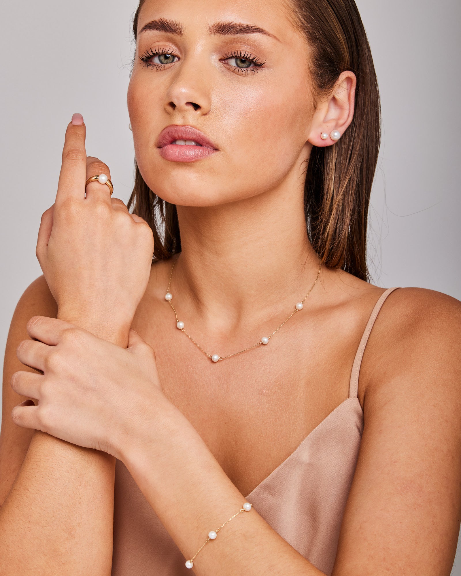 Essentials 9K Gold Freshwater Pearl Necklace