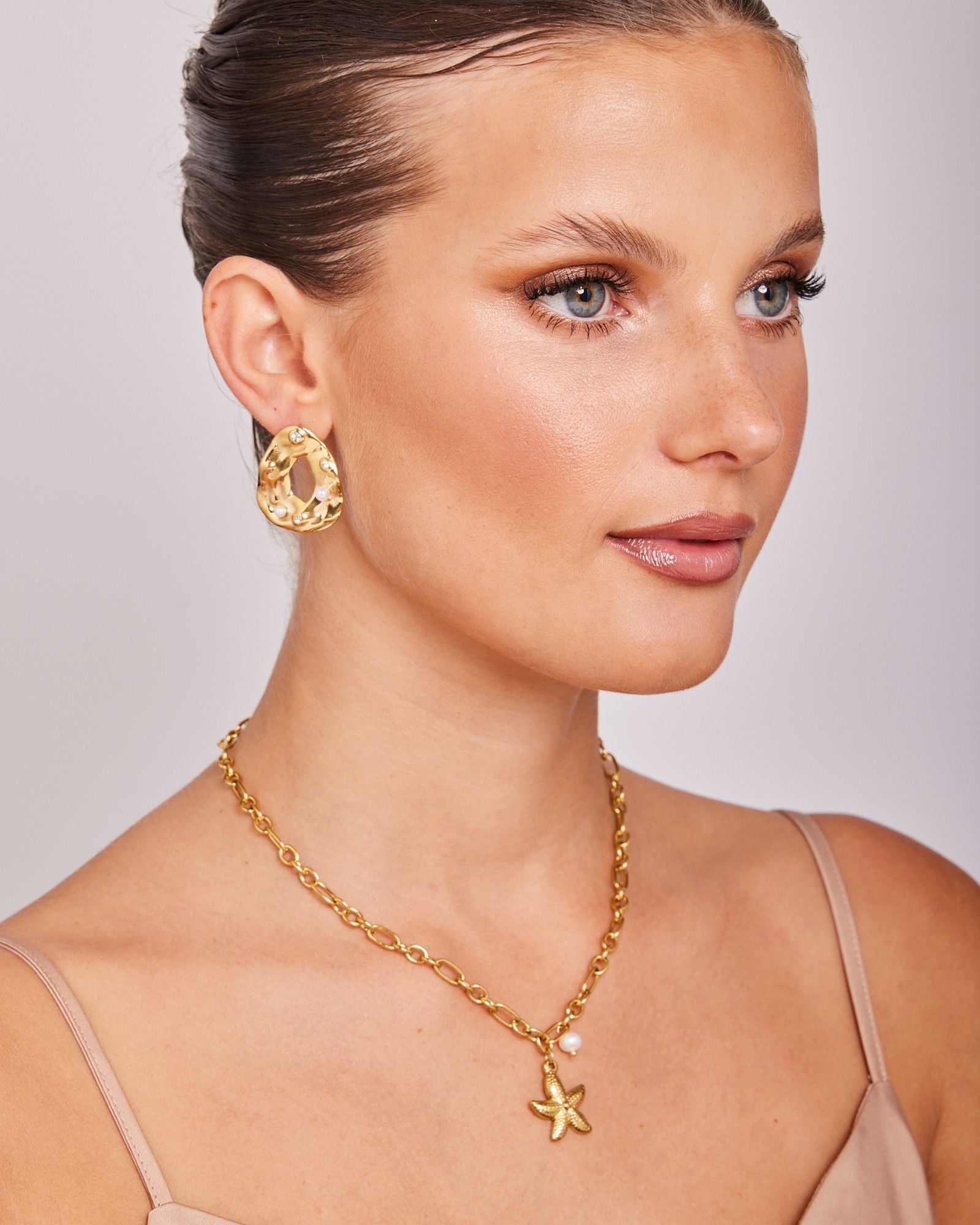 Opaline Earrings & Drift Star Necklace