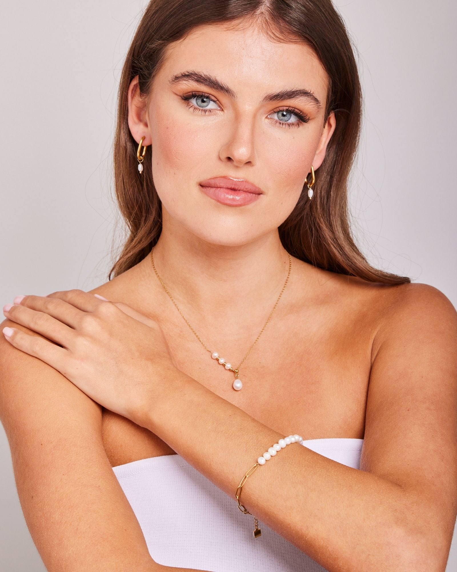 Opaline Freshwater Pearl Jewellery Set
