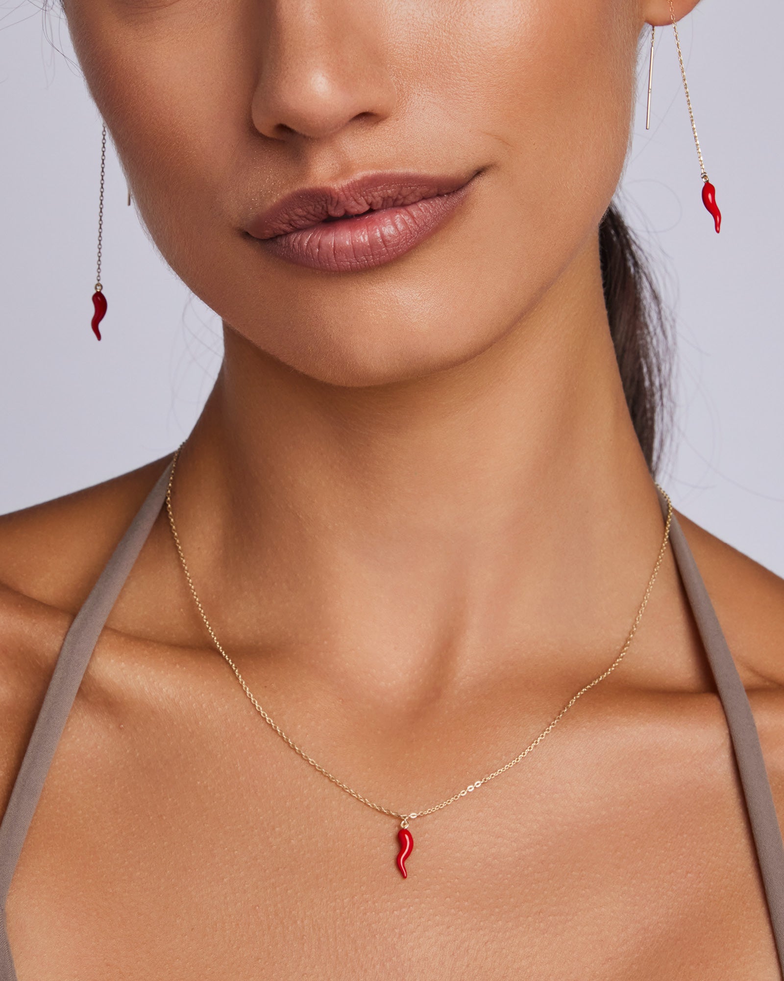 Memento 9K Gold Red Horn Necklace