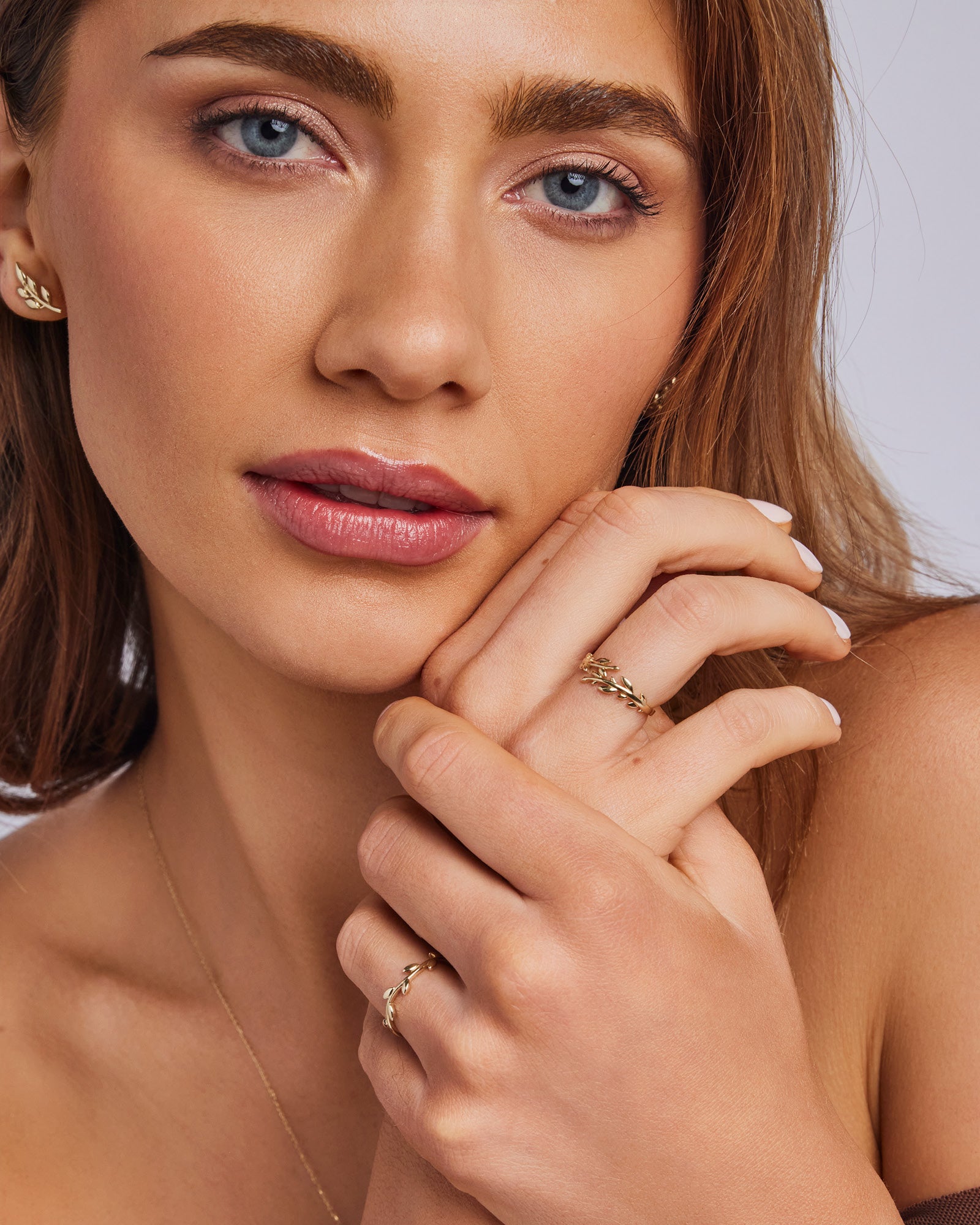 Alina 9K Gold Nature Vine Ring