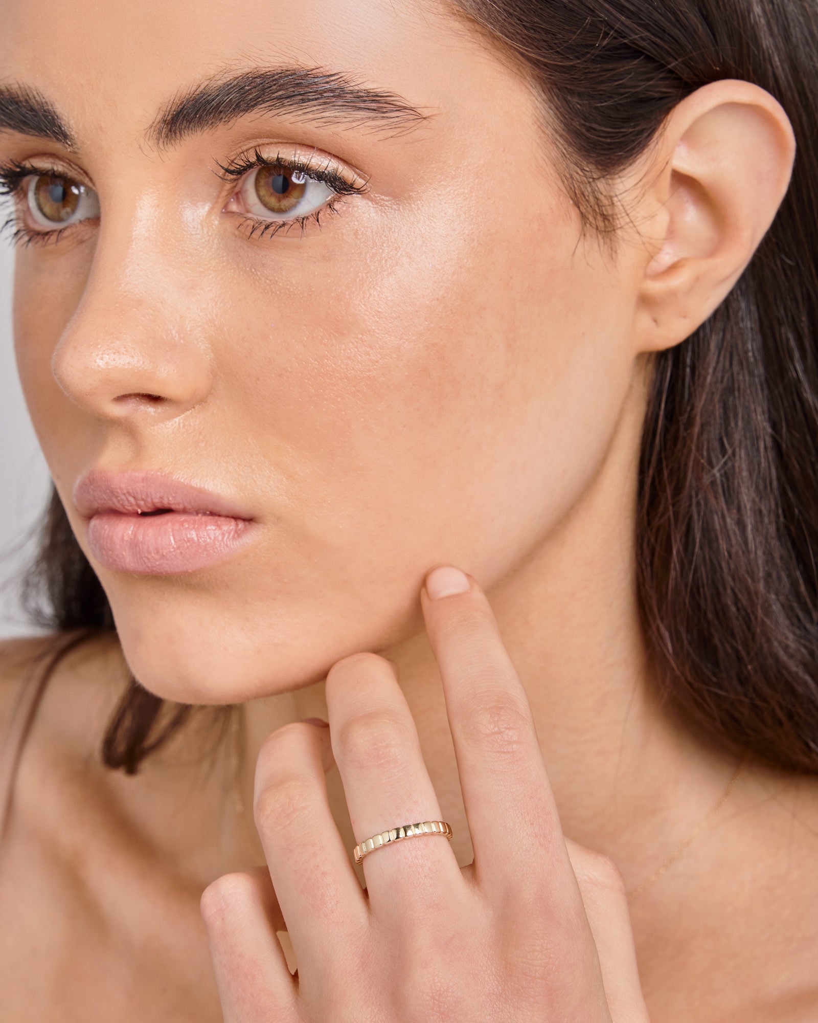 Linea 9K Gold Ribbed Ring