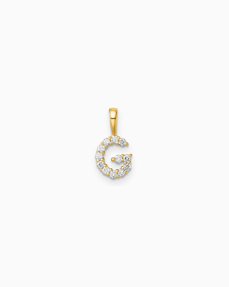 Imprint 9K Yellow Gold Lab Grown Diamond Initial Pendant, macro detail — Zoe Olivia