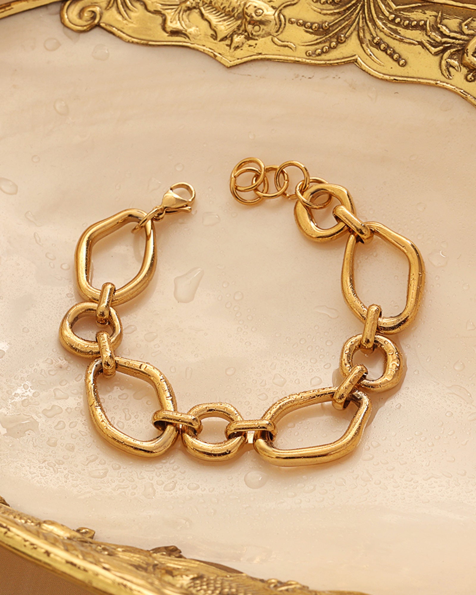 Muse Organic Shaped Bracelet – Gold or Silver Stainless Steel