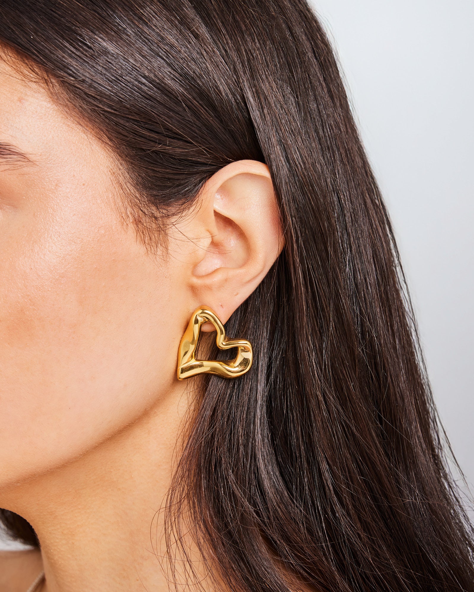 Aurelia Organic Heart Stud Earrings in Gold | Zoe Olivia Jewellery Australia