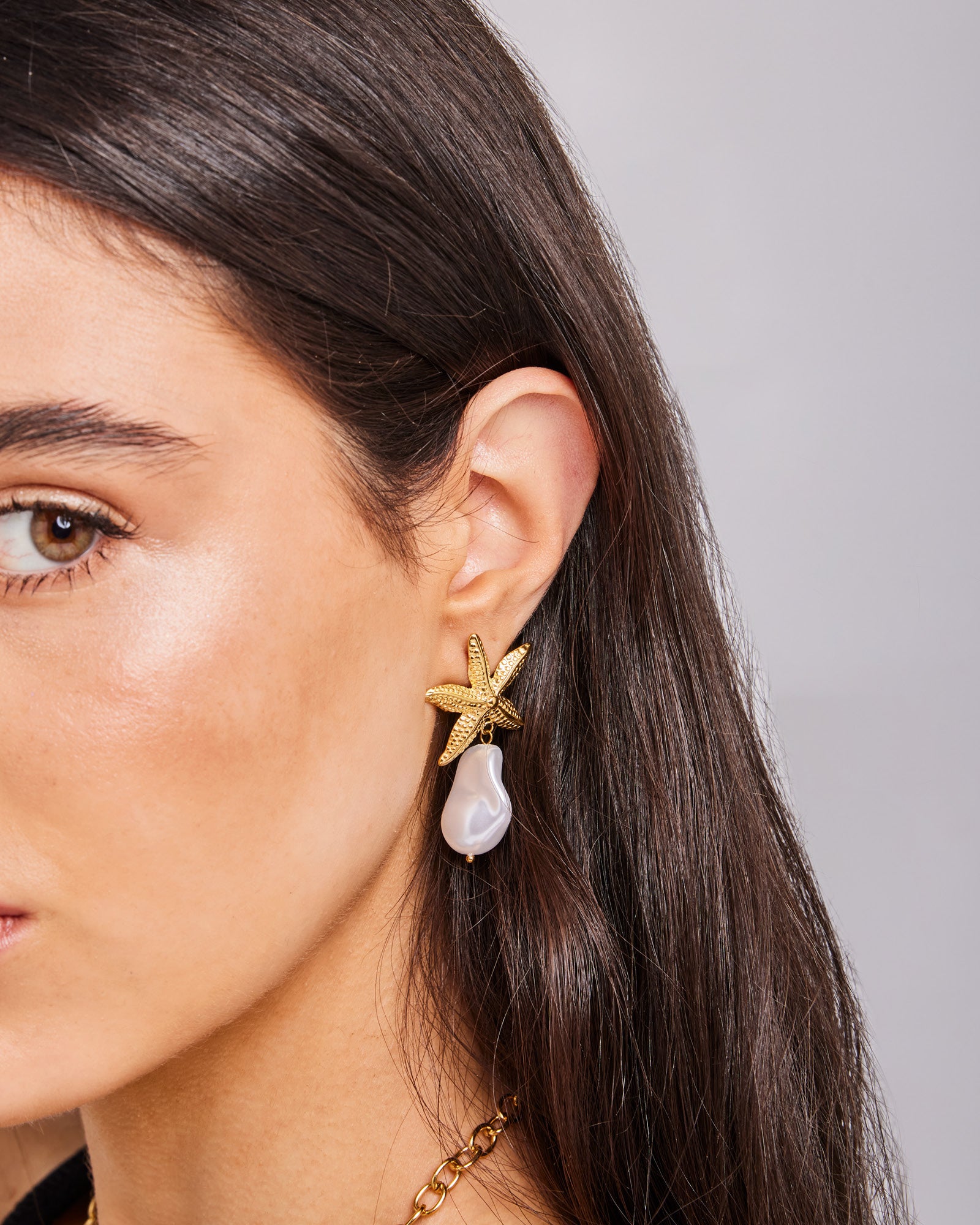 Solara Textured Starfish and Pearl Drop Stud Earrings | Zoe Olivia Jewellery Australia