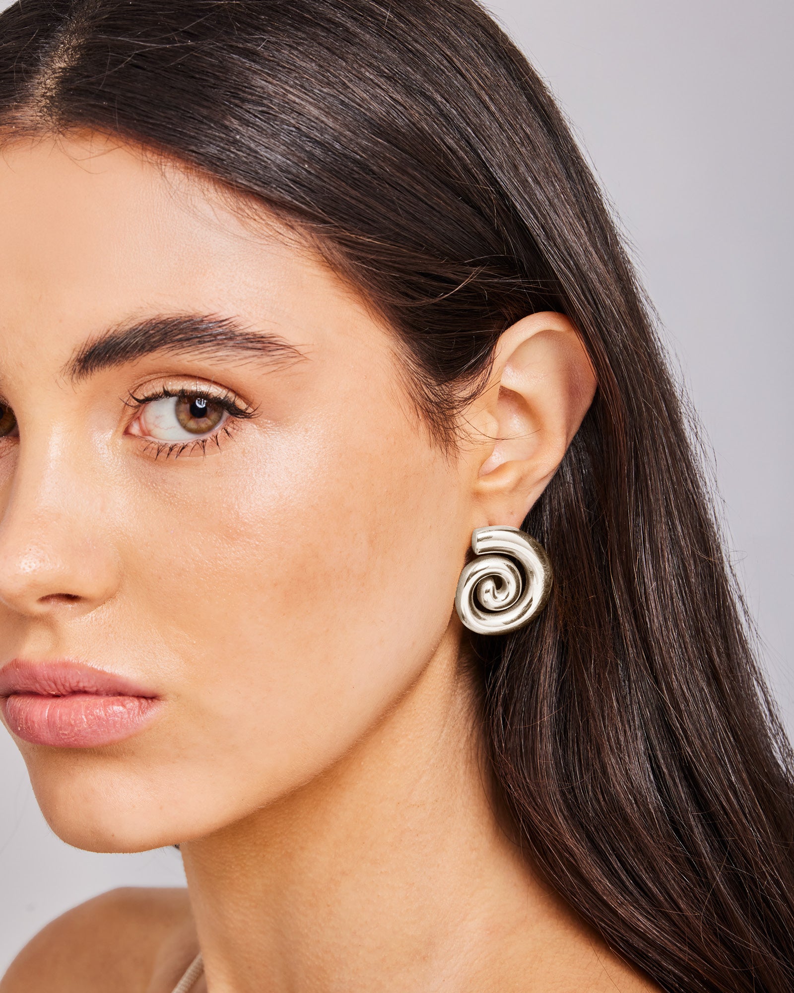Aurelia Smooth Spiral Stud Earrings in Silver | Zoe Olivia Jewellery Australia