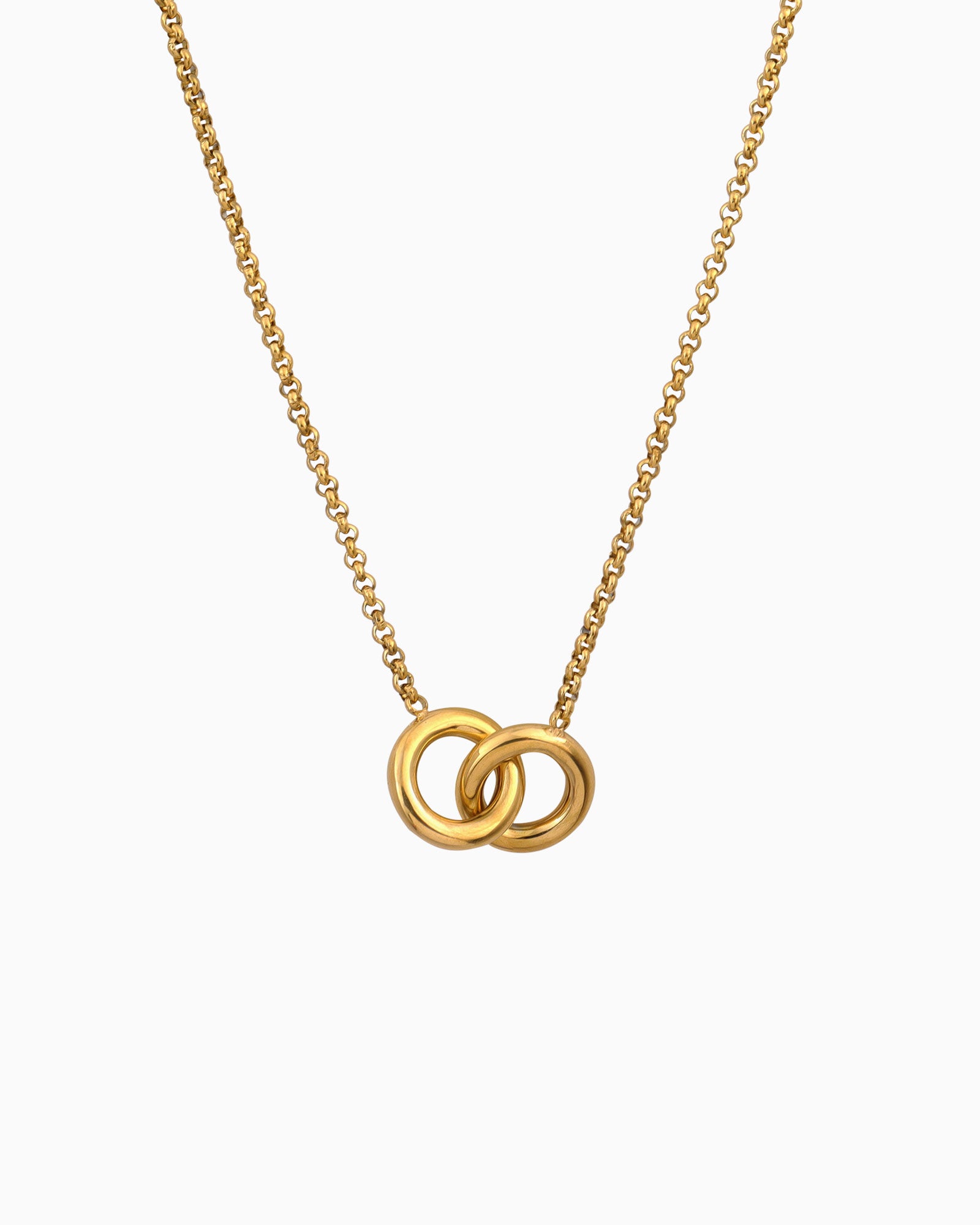 Essentials Interlocking Circles Necklace